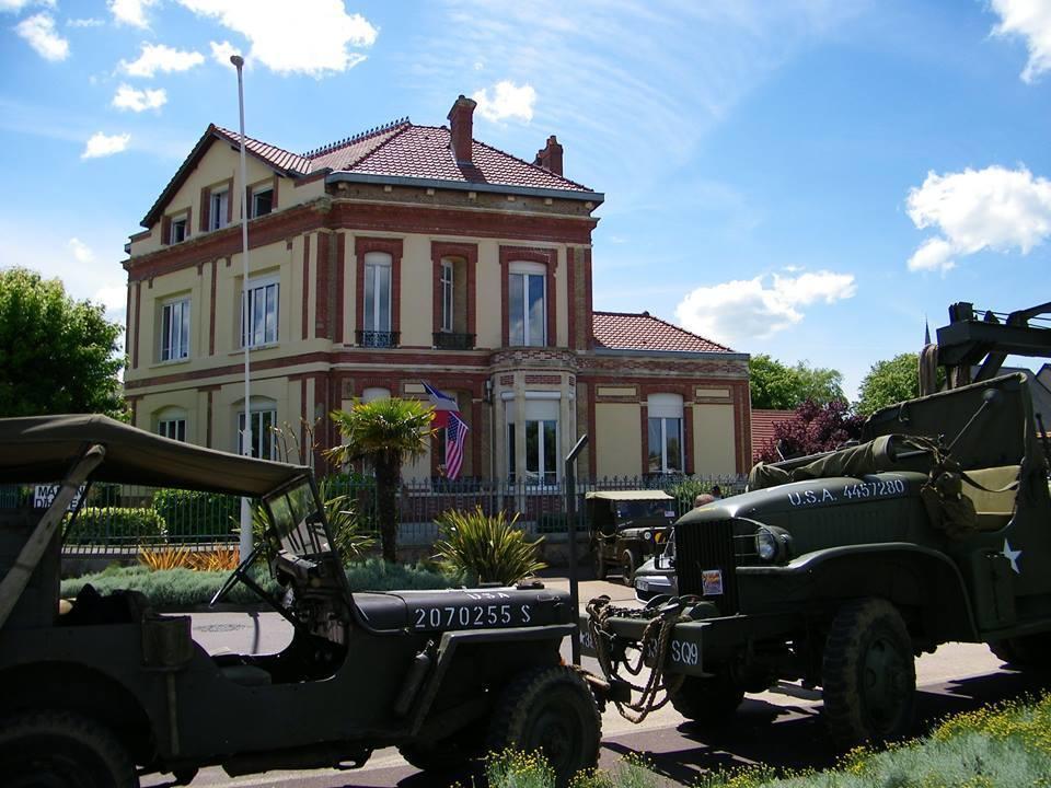 La Roseliere Hotel Карентан Екстериор снимка