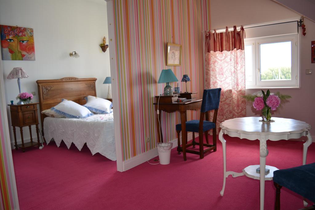 La Roseliere Hotel Карентан Екстериор снимка
