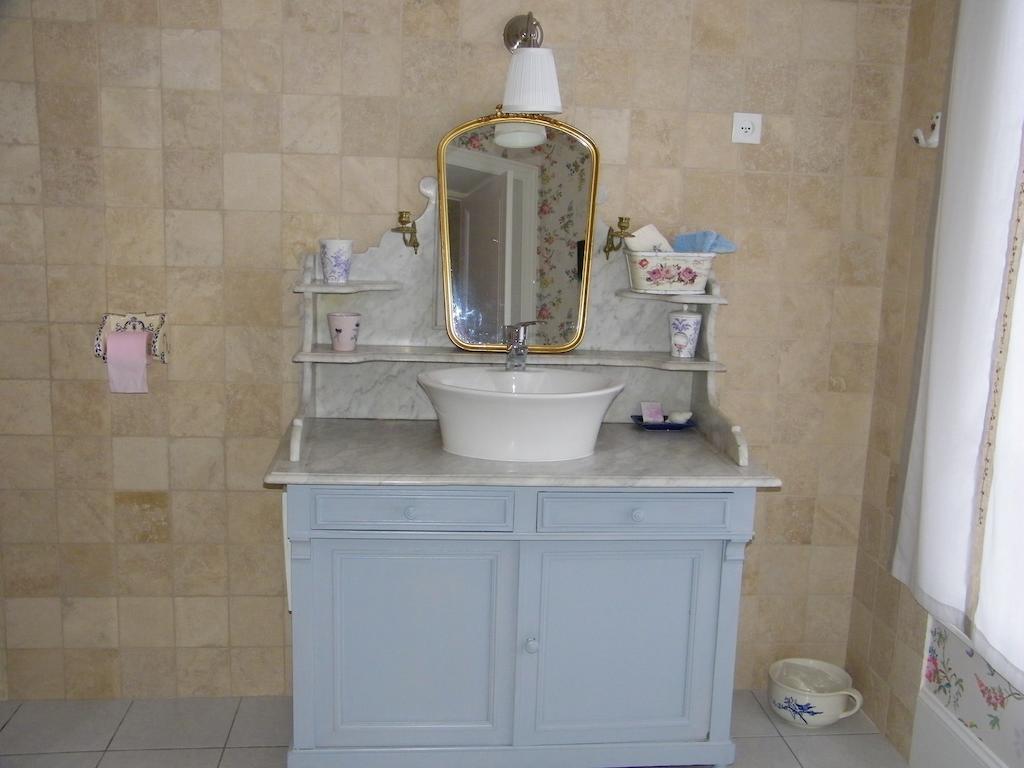 La Roseliere Hotel Карентан Стая снимка